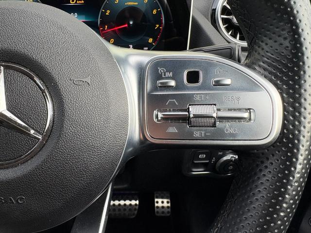 Ｂクラス Ｂ１８０　ＡＭＧレザーエクスクルーシブパッケージ　レザーエクスクルーシブＰ　黒革シート　シートヒーター　サンルーフ　ヘッドアップディスプレイ　アンビエントライト　衝突軽減ブレーキ　アダプティブクルーズコントロール　ブラインドスポットモニター　純正ナビ（14枚目）