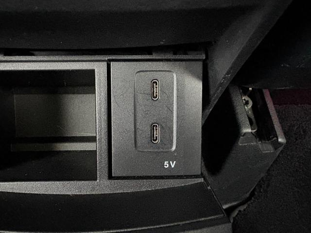 Ｂクラス Ｂ１８０　ＡＭＧレザーエクスクルーシブパッケージ　レザーエクスクルーシブＰ　黒革シート　シートヒーター　サンルーフ　ヘッドアップディスプレイ　アンビエントライト　衝突軽減ブレーキ　アダプティブクルーズコントロール　ブラインドスポットモニター　純正ナビ（37枚目）