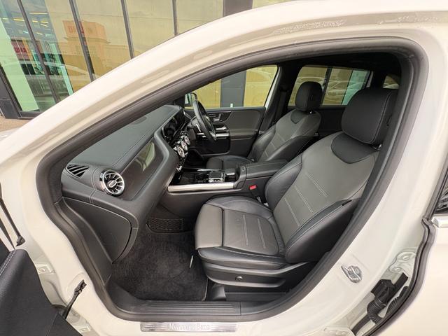 Ｂクラス Ｂ１８０　ＡＭＧレザーエクスクルーシブパッケージ　レザーエクスクルーシブＰ　黒革シート　シートヒーター　サンルーフ　ヘッドアップディスプレイ　アンビエントライト　衝突軽減ブレーキ　アダプティブクルーズコントロール　ブラインドスポットモニター　純正ナビ（45枚目）