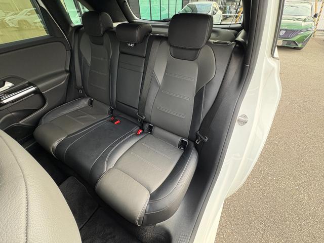 Ｂクラス Ｂ１８０　ＡＭＧレザーエクスクルーシブパッケージ　レザーエクスクルーシブＰ　黒革シート　シートヒーター　サンルーフ　ヘッドアップディスプレイ　アンビエントライト　衝突軽減ブレーキ　アダプティブクルーズコントロール　ブラインドスポットモニター　純正ナビ（50枚目）