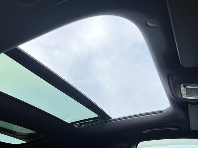 Ｂクラス Ｂ１８０　ＡＭＧレザーエクスクルーシブパッケージ　レザーエクスクルーシブＰ　黒革シート　シートヒーター　サンルーフ　ヘッドアップディスプレイ　アンビエントライト　衝突軽減ブレーキ　アダプティブクルーズコントロール　ブラインドスポットモニター　純正ナビ（52枚目）