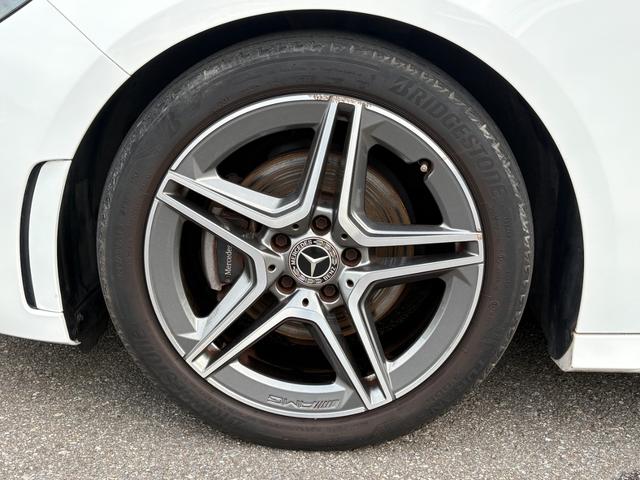 Ｂクラス Ｂ１８０　ＡＭＧレザーエクスクルーシブパッケージ　レザーエクスクルーシブＰ　黒革シート　シートヒーター　サンルーフ　ヘッドアップディスプレイ　アンビエントライト　衝突軽減ブレーキ　アダプティブクルーズコントロール　ブラインドスポットモニター　純正ナビ（69枚目）