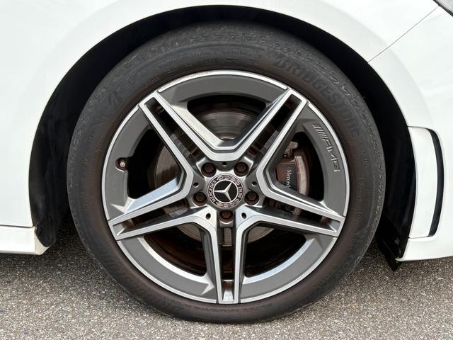 Ｂクラス Ｂ１８０　ＡＭＧレザーエクスクルーシブパッケージ　レザーエクスクルーシブＰ　黒革シート　シートヒーター　サンルーフ　ヘッドアップディスプレイ　アンビエントライト　衝突軽減ブレーキ　アダプティブクルーズコントロール　ブラインドスポットモニター　純正ナビ（70枚目）