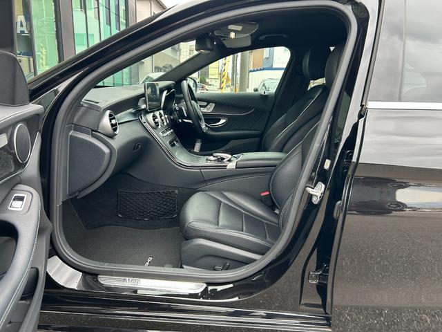 未来ヘ挑戦、「挑む（いどむ）」ことに強い想いを込め、株式会社ＩＤＯＭ（いどむ）と商号変更することにしました。