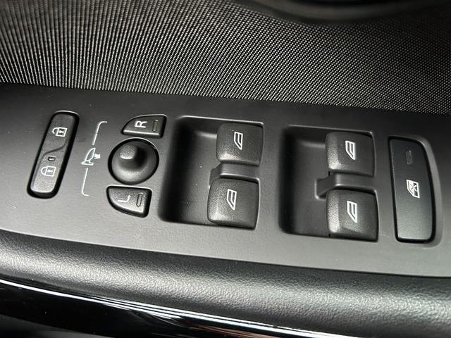 ＬＩＢＥＲＡＬＡでは６種類のコーヒーをご用意しております。コーヒーを飲みながら優雅にお車選びをしてみませんか？