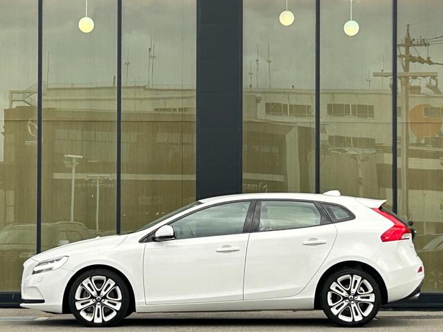 オーナー様となる方がクルマから直接感じるリアルな感性を第一にした最良の一台との出会いをコーディネートいたします。