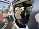 スポーツ　４ＷＤ　純正サイドステップ　ＭＤチェンジャー　サンルーフ　ドライブレコーダー　ＥＴＣ　シガーソケット　純正タイヤ１７インチ　取り扱い説明書　保証書　Ｗエアバッグ（24枚目）