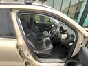 ５００Ｘ クロス　黒革シート　シートヒーター　純正ディスプレイオーディオ　衝突軽減ブレーキ　ブラインドスポットモニター　バックカメラ　クリアランスソナー　オートライト　ＡｐｐｌｅＣａｒＰｌａｙ　Ｂｌｕｅｔｏｏｔｈ（6枚目）