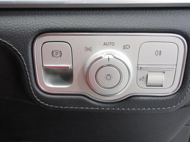 ＧＬＥ ＧＬＥ４５０　ｄ　４マチック　クーペ　スポーツ　ＡＭＧライン　シートヒーター　シートエアコン　パワーシート　オットマン　フルフラットシート　ベンチシート　３列シート　ウオークスルー　トランクスルー　フロアマット　コネクテッド機能　ナビ　ＣＤ（13枚目）