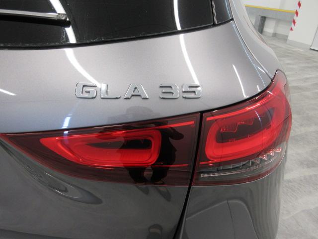 GLAクラス GLA35 4マチック AMGパフォーマンスパッケージ AMGアドバンスドパッケージ Bluetooth接続 ETC LEDヘッドライト TV アイドリングストップ クルーズコントロール コネクテッド機能 サイドカメラ(4枚目)