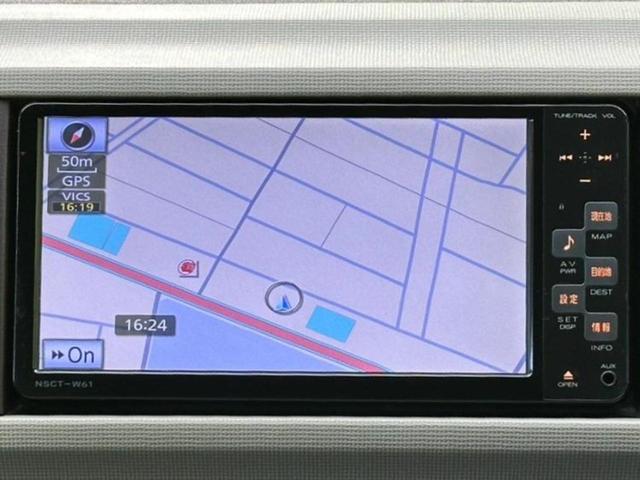 パッソ プラスハナ　保証書／純正　ＳＤナビ／ＥＢＤ付ＡＢＳ／ワンセグＴＶ／禁煙車／エアバッグ　運転席／エアバッグ　助手席／アルミホイール　社外　１３インチ／パワーウインドウ／キーレスエントリー／オートエアコン（9枚目）