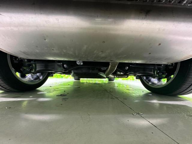 クラウンスポーツ ４ＷＤ　Ｚ　ガラスルーフ／保証書／純正　ＳＤナビ／デジタルインナーミラー／シートヒーター／全方位モニター／車線逸脱防止支援システム／シート　合皮／パーキングアシスト　自動操舵／電動バックドア　全周囲カメラ　４ＷＤ（44枚目）