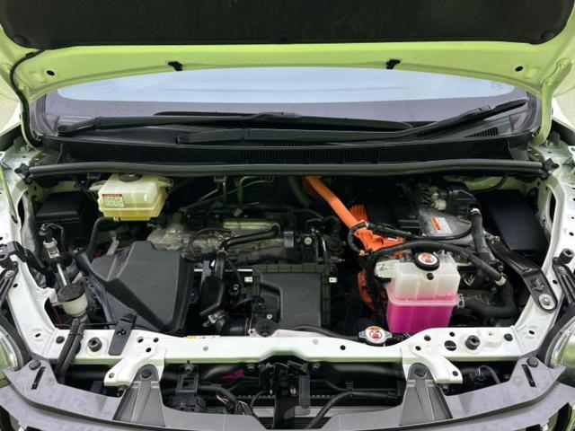 エスクァイア ハイブリッドＧｉプレミアムＰブラックテーラード　保証書／純正　１０インチ　ＳＤナビ／フリップダウンモニター　純正　１２．１インチ／トヨタセーフティセンス／両側電動スライドドア／シートヒーター　前席／車線逸脱防止支援システム／シート　ハーフレザー（49枚目）