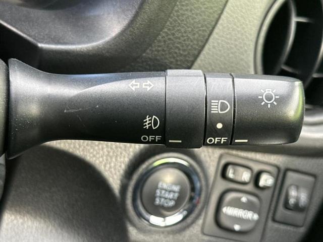 ヴィッツ F 新品タイヤ/保証書/純正 SDナビ/パーキングアシスト バックガイド/ヘッドランプ LED/Bluetooth接続/ETC/EBD付ABS/バックモニター/ワンセグTV バックカメラ パークアシスト(15枚目)