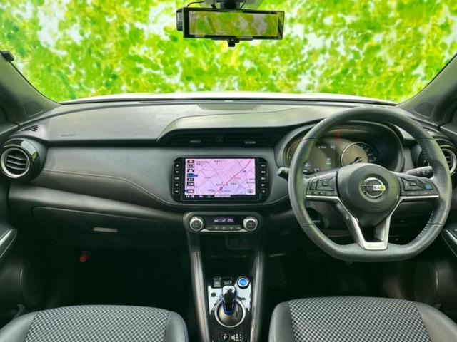 キックス X 新品タイヤ/保証書/純正 9インチ SDナビ/インテリジェントルームミラー/衝突安全装置/アラウンドビューモニター/車線逸脱防止支援システム/シート ハーフレザー/プロパイロット 衝突被害軽減システム(4枚目)