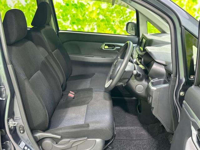 ステラ 4WDカスタムRスマートアシスト 新品タイヤ/社外 SDナビ/衝突安全装置/パーキングアシスト バックガイド/ヘッドランプ LED/Bluetooth接続/ETC/EBD付ABS/横滑り防止装置/アイドリングストップ バックカメラ(5枚目)