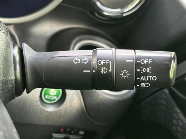 N-BOXカスタム ターボSSパッケージ 新品タイヤ/保証書/社外 SDナビ/衝突安全装置/両側電動スライドドア/ドライブレコーダー 社外/ヘッドランプ HID/Bluetooth接続/ETC/EBD付ABS/横滑り防止装置 バックカメラ(15枚目)