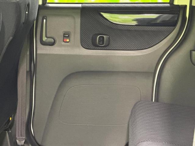 N-BOXカスタム ターボSSパッケージ 新品タイヤ/保証書/社外 SDナビ/衝突安全装置/両側電動スライドドア/ドライブレコーダー 社外/ヘッドランプ HID/Bluetooth接続/ETC/EBD付ABS/横滑り防止装置 バックカメラ(22枚目)