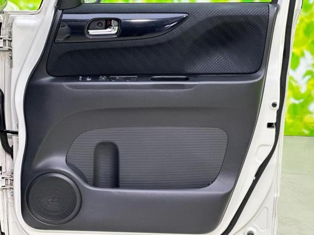 N-BOXカスタム ターボSSパッケージ 新品タイヤ/保証書/社外 SDナビ/衝突安全装置/両側電動スライドドア/ドライブレコーダー 社外/ヘッドランプ HID/Bluetooth接続/ETC/EBD付ABS/横滑り防止装置 バックカメラ(24枚目)