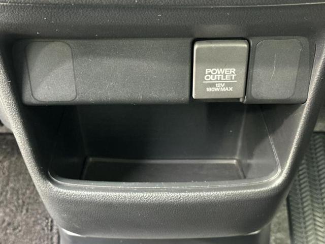 N-BOXカスタム ターボSSパッケージ 新品タイヤ/保証書/社外 SDナビ/衝突安全装置/両側電動スライドドア/ドライブレコーダー 社外/ヘッドランプ HID/Bluetooth接続/ETC/EBD付ABS/横滑り防止装置 バックカメラ(36枚目)