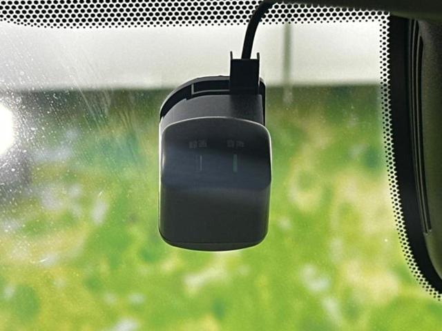 セレナ eパワーハイウェイスターV 新品タイヤ/純正 10インチ メモリーナビ/フリップダウンモニター 純正 11インチ/インテリジェントルームミラー/エマージェンシーブレーキ/両側電動スライドドア/アラウンドビューモニター DVD再生(34枚目)