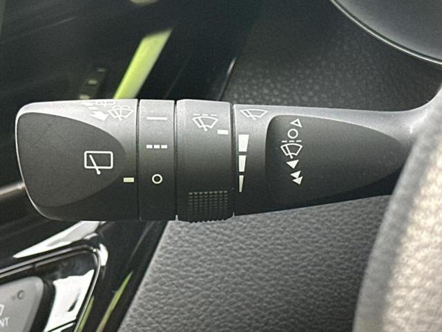 Ｃ－ＨＲ Ｓ　新品タイヤ／純正エアロ／純正　９インチ　ＳＤナビ／衝突安全装置／車線逸脱防止支援システム／パーキングアシスト　バックガイド／ドライブレコーダー　純正／Ｂｌｕｅｔｏｏｔｈ接続／ＥＴＣ　フルエアロ　禁煙車（16枚目）