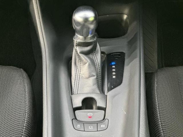 Ｃ－ＨＲ Ｓ　新品タイヤ／純正エアロ／純正　９インチ　ＳＤナビ／衝突安全装置／車線逸脱防止支援システム／パーキングアシスト　バックガイド／ドライブレコーダー　純正／Ｂｌｕｅｔｏｏｔｈ接続／ＥＴＣ　フルエアロ　禁煙車（17枚目）