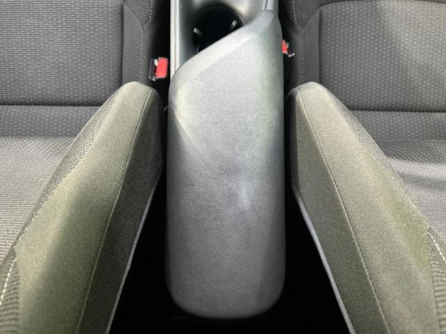 Ｃ－ＨＲ Ｓ　新品タイヤ／純正エアロ／純正　９インチ　ＳＤナビ／衝突安全装置／車線逸脱防止支援システム／パーキングアシスト　バックガイド／ドライブレコーダー　純正／Ｂｌｕｅｔｏｏｔｈ接続／ＥＴＣ　フルエアロ　禁煙車（32枚目）