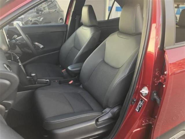 ヤリスクロス ハイブリッドＺ　保証書／純正　８インチ　ＳＤナビ／衝突安全装置／シートヒーター／パノラミックビューモニター／車線逸脱防止支援システム／シート　ハーフレザー／パーキングアシスト　バックガイド　衝突被害軽減システム（6枚目）