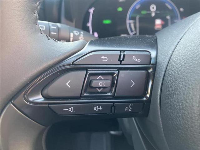 ヤリスクロス ハイブリッドＺ　保証書／純正　８インチ　ＳＤナビ／衝突安全装置／シートヒーター／パノラミックビューモニター／車線逸脱防止支援システム／シート　ハーフレザー／パーキングアシスト　バックガイド　衝突被害軽減システム（12枚目）