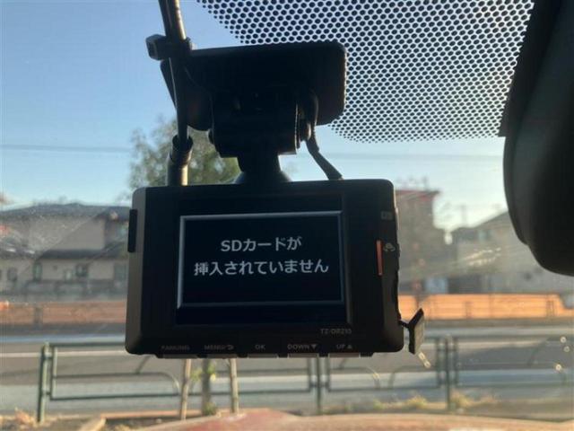 ヤリスクロス ハイブリッドＺ　保証書／純正　８インチ　ＳＤナビ／衝突安全装置／シートヒーター／パノラミックビューモニター／車線逸脱防止支援システム／シート　ハーフレザー／パーキングアシスト　バックガイド　衝突被害軽減システム（17枚目）