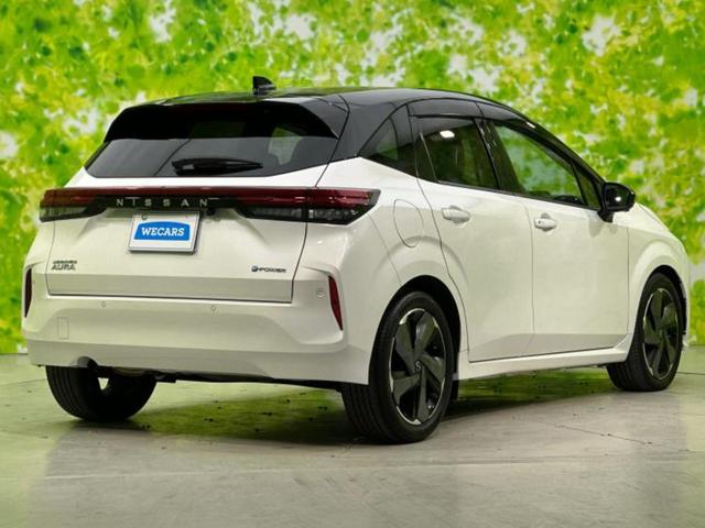 オーラ Ｇレザーエディション　ＢＯＳＥ／保証書／純正　９インチ　ＳＤナビ／インテリジェントルームミラー／衝突安全装置／全方位モニター／車線逸脱防止支援システム／シート　合皮／ドライブレコーダー　純正／ヘッドランプ　ＬＥＤ　ドラレコ（3枚目）