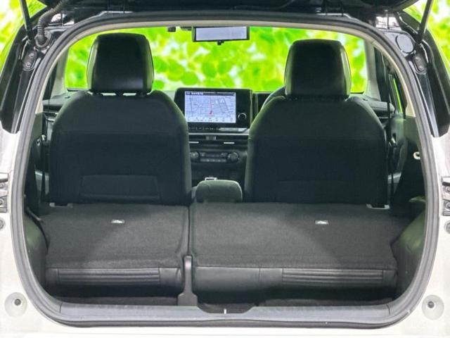 オーラ Ｇレザーエディション　ＢＯＳＥ／保証書／純正　９インチ　ＳＤナビ／インテリジェントルームミラー／衝突安全装置／全方位モニター／車線逸脱防止支援システム／シート　合皮／ドライブレコーダー　純正／ヘッドランプ　ＬＥＤ　ドラレコ（20枚目）