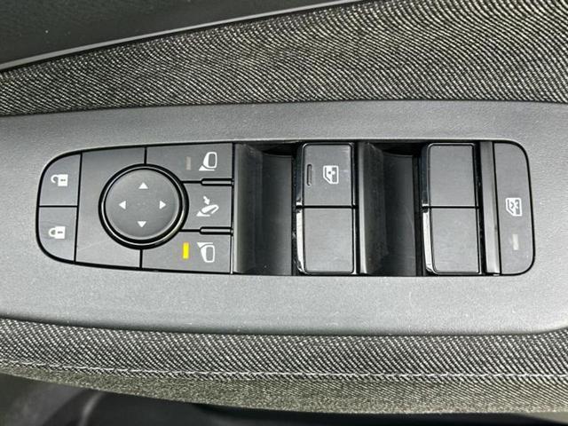 オーラ Ｇレザーエディション　ＢＯＳＥ／保証書／純正　９インチ　ＳＤナビ／インテリジェントルームミラー／衝突安全装置／全方位モニター／車線逸脱防止支援システム／シート　合皮／ドライブレコーダー　純正／ヘッドランプ　ＬＥＤ　ドラレコ（29枚目）