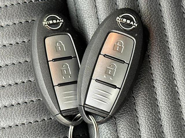 オーラ Ｇレザーエディション　ＢＯＳＥ／保証書／純正　９インチ　ＳＤナビ／インテリジェントルームミラー／衝突安全装置／全方位モニター／車線逸脱防止支援システム／シート　合皮／ドライブレコーダー　純正／ヘッドランプ　ＬＥＤ　ドラレコ（44枚目）