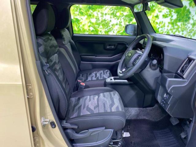 タフト Ｇダーククロムベンチャー　ガラスルーフ／保証書／社外　メモリーナビ／スマートアシスト（トヨタ・ダイハツ）／シートヒーター／パノラマモニター／車線逸脱防止支援システム／ヘッドランプ　ＬＥＤ／Ｂｌｕｅｔｏｏｔｈ接続　全周囲カメラ（5枚目）