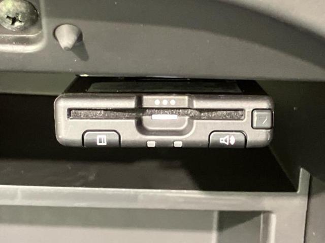 ノート Ｘ　純正　メモリーナビ／エマージェンシーブレーキ／アラウンドビューモニター／車線逸脱防止支援システム／ドライブレコーダー　社外／Ｂｌｕｅｔｏｏｔｈ接続／ＥＴＣ／ＥＢＤ付ＡＢＳ／横滑り防止装置　全周囲カメラ（18枚目）