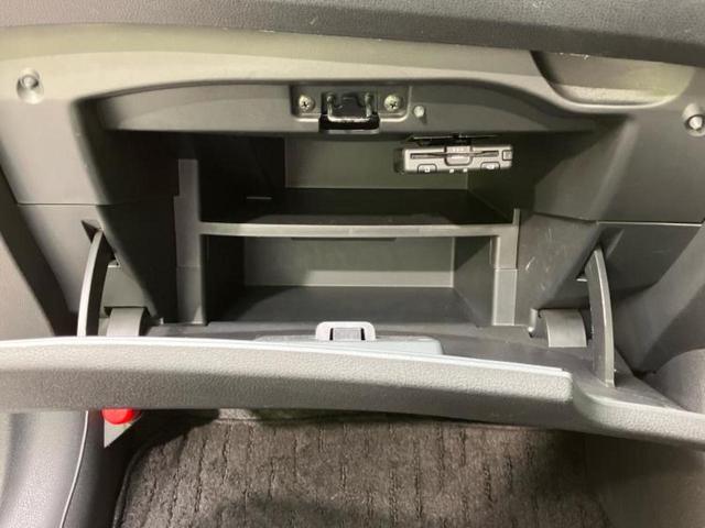 ノート Ｘ　純正　メモリーナビ／エマージェンシーブレーキ／アラウンドビューモニター／車線逸脱防止支援システム／ドライブレコーダー　社外／Ｂｌｕｅｔｏｏｔｈ接続／ＥＴＣ／ＥＢＤ付ＡＢＳ／横滑り防止装置　全周囲カメラ（36枚目）