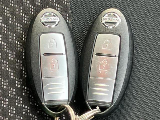 ノート Ｘ　純正　メモリーナビ／エマージェンシーブレーキ／アラウンドビューモニター／車線逸脱防止支援システム／ドライブレコーダー　社外／Ｂｌｕｅｔｏｏｔｈ接続／ＥＴＣ／ＥＢＤ付ＡＢＳ／横滑り防止装置　全周囲カメラ（40枚目）