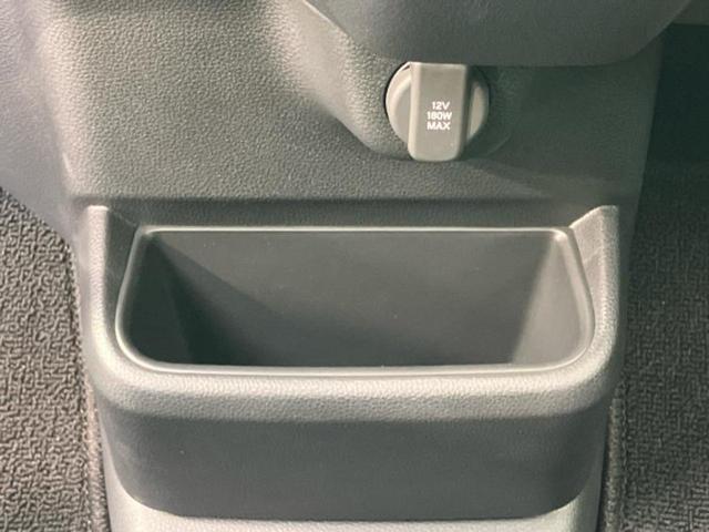 N-BOXカスタム ヒョウジュン 保証書/ホンダセンシング/電動スライドドア/シートヒーター 前席/車線逸脱防止支援システム/ヘッドランプ LED/EBD付ABS/横滑り防止装置/アイドリングストップ/エアバッグ 運転席 盗難防止装置(31枚目)