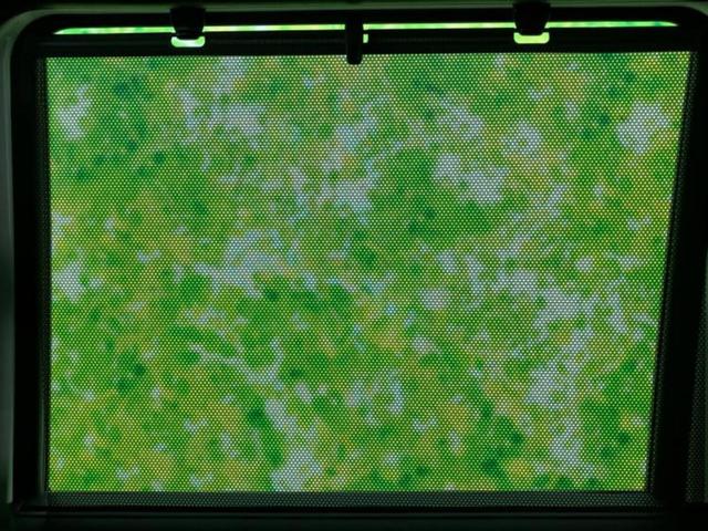 N-BOXカスタム ヒョウジュン 保証書/ホンダセンシング/電動スライドドア/シートヒーター 前席/車線逸脱防止支援システム/ヘッドランプ LED/EBD付ABS/横滑り防止装置/アイドリングストップ/エアバッグ 運転席 盗難防止装置(35枚目)