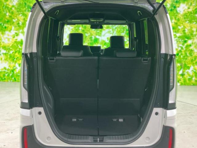 Ｎ－ＢＯＸカスタム ターボコーディネートスタイル２トーン　保証書／純正　９インチ　ナビ／ホンダセンシング／両側電動スライドドア／シートヒーター　前席／マルチビューカメラシステム／車線逸脱防止支援システム／登録済未使用車／ヘッドランプ　ＬＥＤ　ターボ　禁煙車（19枚目）