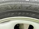 WECARSの展示場では実際に見て、触ってお車をお選びいただけます!知識の豊富な営業スタッフが様々なカーライフをご提案いたします!
