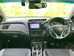 「この車の写真をもっと見たい」「状態が気になる」「この装備はついている？」どんな小さな疑問でもお気軽にお問い合わせください！ 4