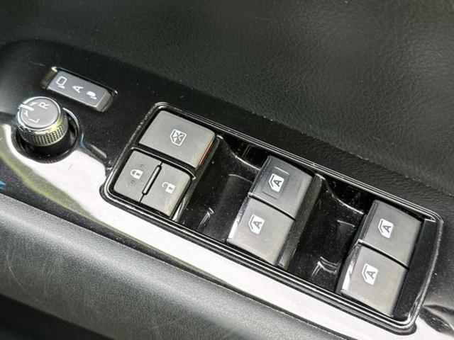 アルファード Ｓタイプゴールド　新品タイヤ／保証書／ディスプレイオーディオ８インチ／トヨタセーフティセンス／両側電動スライドドア／車線逸脱防止支援システム／シート　ハーフレザー／電動バックドア／ドライブレコーダー　社外　バックカメラ（15枚目）