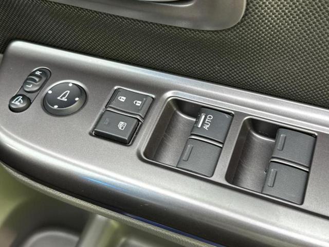 フリード Ｇホンダセンシング　新品タイヤ／純正　メモリーナビ／ホンダセンシング／両側電動スライドドア／車線逸脱防止支援システム／ヘッドランプ　ＬＥＤ／Ｂｌｕｅｔｏｏｔｈ接続／ＥＴＣ／ＥＢＤ付ＡＢＳ／横滑り防止装置　バックカメラ（15枚目）