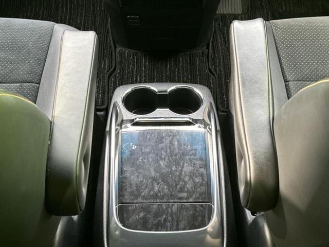 ヴェルファイア Ｚゴールデンアイズ　純正エアロ／保証書／ディスプレイオーディオ＋ナビ／フリップダウンモニター／衝突安全装置／両側電動スライドドア／車線逸脱防止支援システム／シート　ハーフレザー／電動バックドア　衝突被害軽減システム（22枚目）