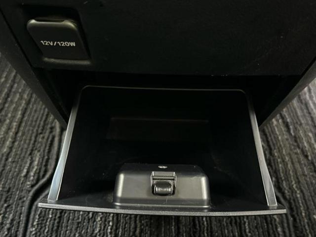 ヴェルファイア Ｚゴールデンアイズ　純正エアロ／保証書／ディスプレイオーディオ＋ナビ／フリップダウンモニター／衝突安全装置／両側電動スライドドア／車線逸脱防止支援システム／シート　ハーフレザー／電動バックドア　衝突被害軽減システム（45枚目）