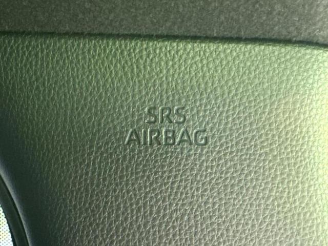 ヴォクシー ハイブリッドS-Z 新品タイヤ/保証書/ディスプレイオーディオ+ナビ10.5インチ/フリップダウンモニター 純正 13.2インチ/デジタルインナーミラー/トヨタセーフティセンス/両側電動スライドドア 衝突被害軽減システム(44枚目)