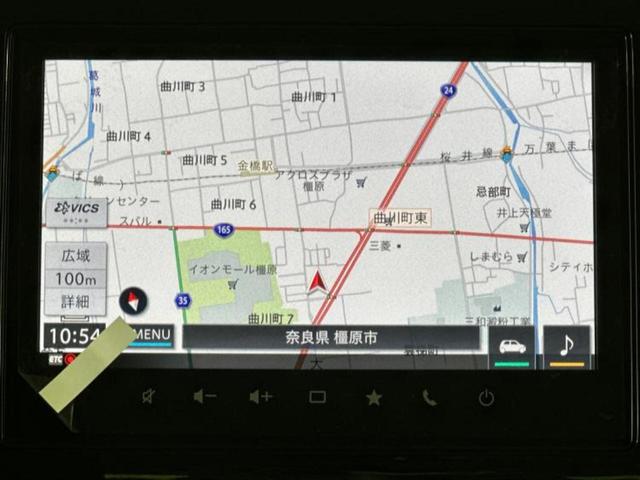 スペーシアカスタム ハイブリッドＸＳターボ　保証書／純正　９インチ　ＳＤナビ／セーフティサポート（スズキ）／両側電動スライドドア／シートヒーター　前席／全方位モニター用カメラ／車線逸脱防止支援システム／シート　ハーフレザー　ターボ　全周囲カメラ（9枚目）